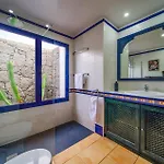 Villa Seasol 1 By *